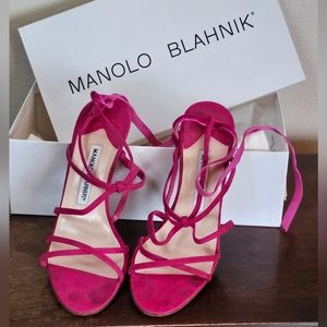 Size 37.5 (7) Manolo Blahnik pink strappy heels